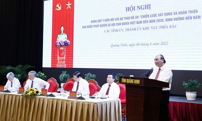 Presidente dirige reunión sobre construcción de Estado de derecho de Vietnam ảnh 1 Presidente dirige reunión sobre construcción de Estado de derecho de Vietnam ảnh 1