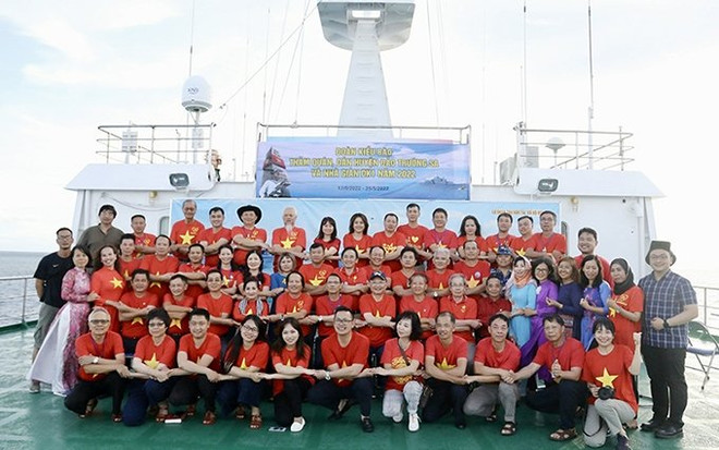 Resaltan orgullo de vietnamitas residentes en ultramar por mares nacionales ảnh 1 Resaltan orgullo de vietnamitas residentes en ultramar por mares nacionales ảnh 1