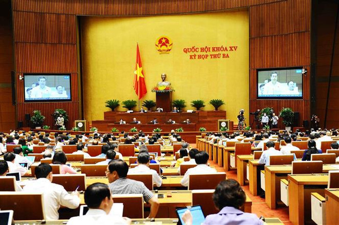 Parlamento de Vietnam continuará mañana debates sobre el plan socoeconómico ảnh 1