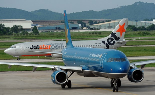 Reprograman aerolíneas vietnamitas vuelos nacionales por tifón Matmo ảnh 1