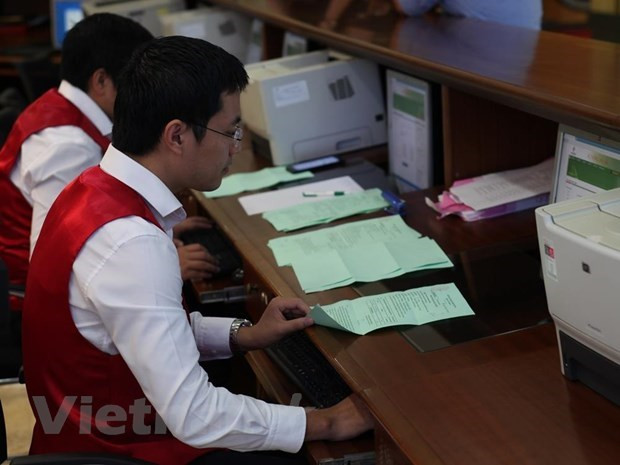 Cumple Vietnam 70 por ciento su plan anual de emisión de bonos gubernamentales ảnh 1