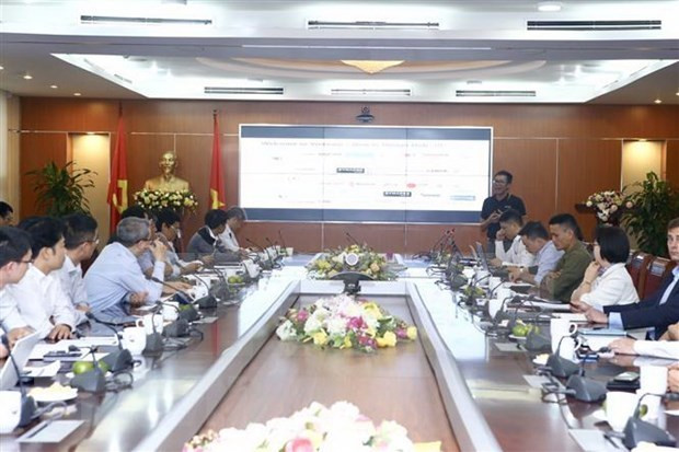 Realizan en Vietnam seminario sobre desarrollo de chips 5G y dispositivos de redes ảnh 1