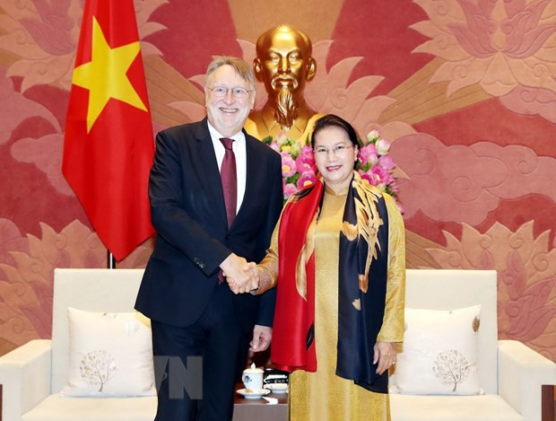 Vietnam reitera deseo de agilizar lazos con UE en economía y comercio ảnh 1 Vietnam reitera deseo de agilizar lazos con UE en economía y comercio ảnh 1