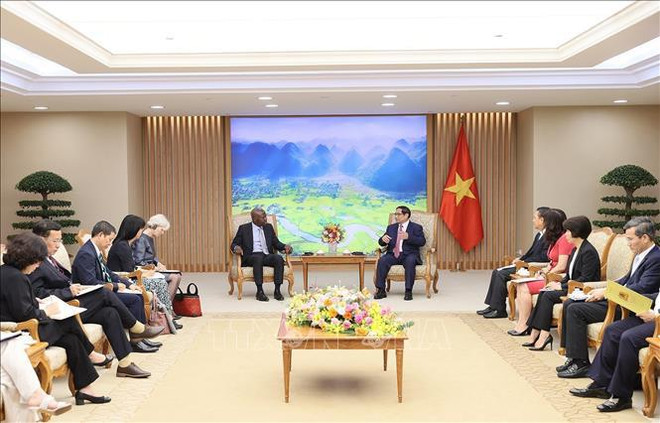 Premier vietnamita recibe al director general de OIT ảnh 1 Premier vietnamita recibe al director general de OIT ảnh 1