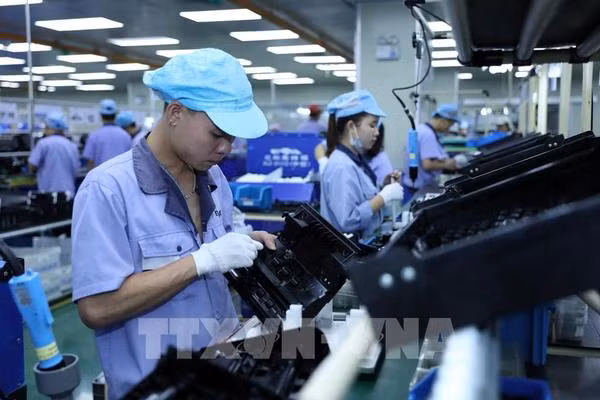 Vietnam prioriza simplificar trámites administrativos para negocios ảnh 2 Vietnam prioriza simplificar trámites administrativos para negocios ảnh 2