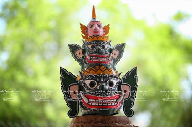 Empeñado khmer en conservar valor de misteriosas máscaras ảnh 15 Empeñado khmer en conservar valor de misteriosas máscaras ảnh 15