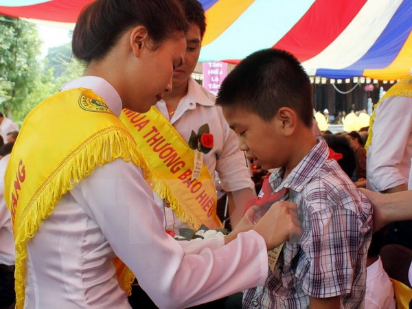 Numerosas actividades de gratitud en ceremonia budista de Vu Lan ảnh 1