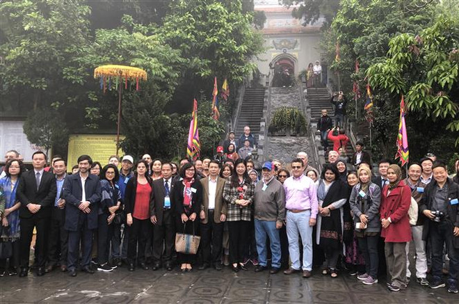 Fortalecen nexos de amistad entre Hanoi y pueblos en el mundo ảnh 1