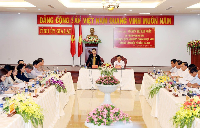 Presidenta del Parlamento vietnamita revisa situación socioeconómica en provincia de Gia Lai ảnh 1 Presidenta del Parlamento vietnamita revisa situación socioeconómica en provincia de Gia Lai ảnh 1