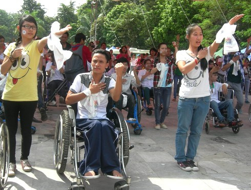 Más de seis millones de vietnamitas con discapacidad reciben ayuda del Estado ảnh 1 Más de seis millones de vietnamitas con discapacidad reciben ayuda del Estado ảnh 1