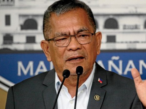 Presidente filipino destituye a secretario de Interior ảnh 1 Presidente filipino destituye a secretario de Interior ảnh 1