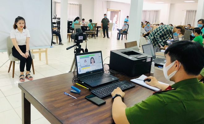 Hanoi activa más de 4,2 millones de cuentas de identificación electrónica ảnh 1