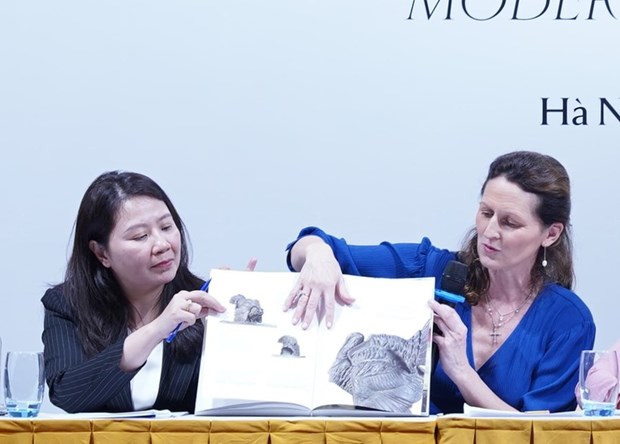 Investigadora francesa dedica 10 años a estudiar artes vietnamitas en período de antigua Indochina ảnh 1 Investigadora francesa dedica 10 años a estudiar artes vietnamitas en período de antigua Indochina ảnh 1