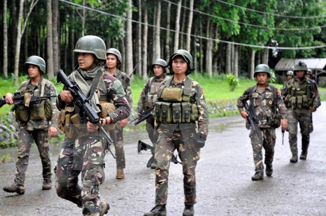 Ejército filipino ultima a pistoleros extranjeros en enfrentamiento en Marawi ảnh 1 Ejército filipino ultima a pistoleros extranjeros en enfrentamiento en Marawi ảnh 1