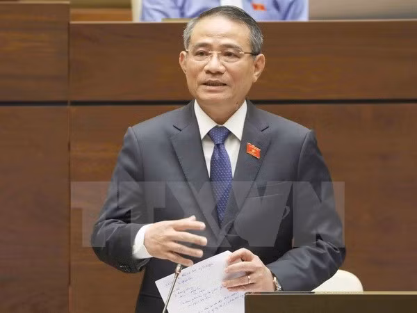 Parlamentarios vietnamitas revisan ley de ferrocarriles ảnh 1