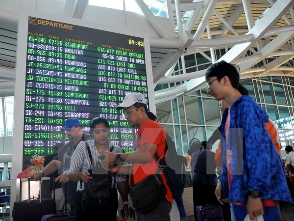 Embajada ayuda a ciudadanos vietnamitas en evacuación de zona del volcán indonesio ảnh 1 Embajada ayuda a ciudadanos vietnamitas en evacuación de zona del volcán indonesio ảnh 1