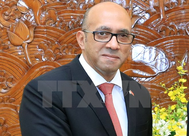 Vietnam concede Orden de Amistad a embajador cubano ảnh 1 Vietnam concede Orden de Amistad a embajador cubano ảnh 1