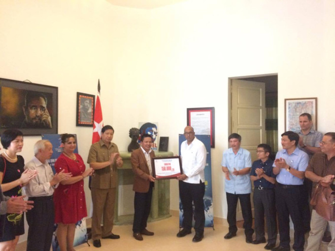 Empresas vietnamitas ayudan al pueblo cubano tras el huracán Irma ảnh 1