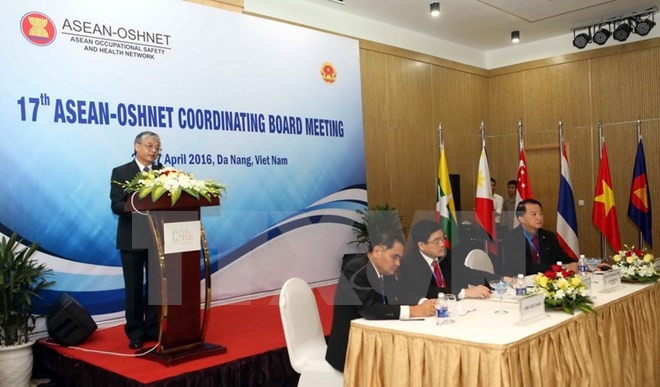 Efectúan foro regional de seguridad e higiene laboral en Da Nang ảnh 1 Efectúan foro regional de seguridad e higiene laboral en Da Nang ảnh 1