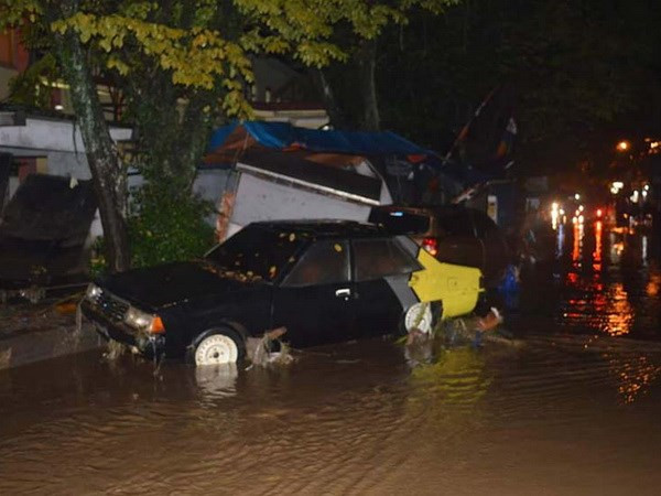 Eleva a 23 número de muertos por inundaciones en Indonesia ảnh 1