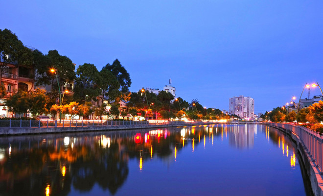 Nuevo servicio: contemplar Ciudad Ho Chi Minh en góndolas ảnh 4