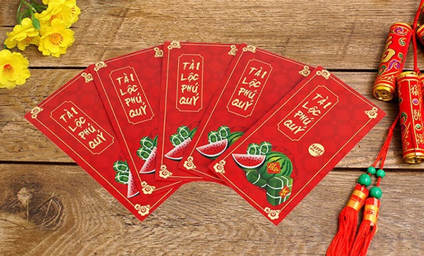 Regalar dinero para buena suerte en la fiesta vietnamita de Tet ảnh 1 Regalar dinero para buena suerte en la fiesta vietnamita de Tet ảnh 1