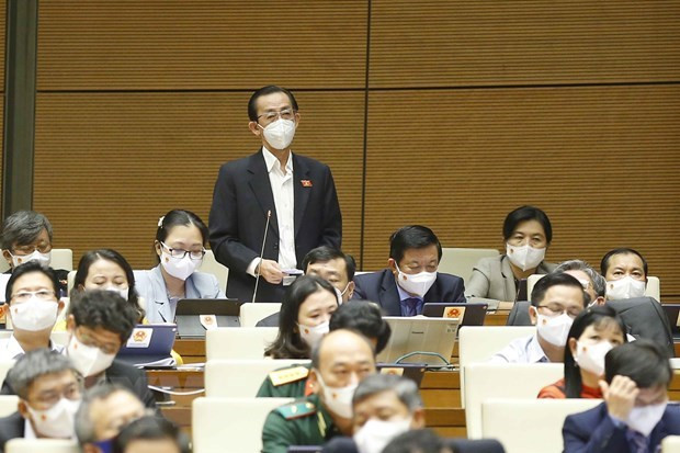 Legisladores vietnamitas debaten resultados del ahorro y prevención del despilfarro ảnh 1 Legisladores vietnamitas debaten resultados del ahorro y prevención del despilfarro ảnh 1