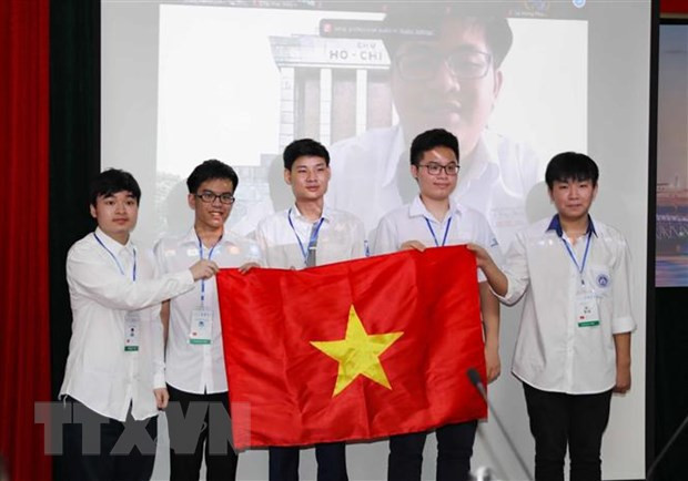 Estudiantes vietnamitas ganan 15 medallas en las Olimpiadas Internacionales ảnh 1 Estudiantes vietnamitas ganan 15 medallas en las Olimpiadas Internacionales ảnh 1