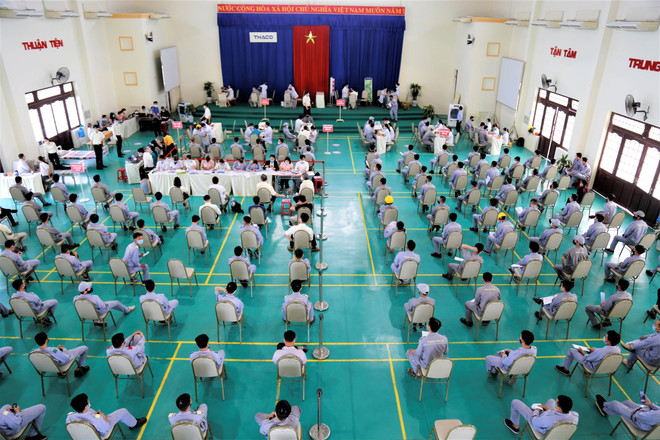 Seguro Social de Vietnam respalda a empleados afectados por el COVID-19 ảnh 1 Seguro Social de Vietnam respalda a empleados afectados por el COVID-19 ảnh 1
