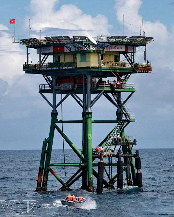 Puestos de protección de plataforma petrolífera DK1 ảnh 7