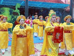 Provincias vietnamitas celebran festivales primaverales ảnh 2 Provincias vietnamitas celebran festivales primaverales ảnh 2