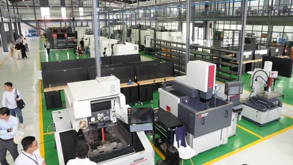 Autorizan establecimiento de Centro de Innovación Vietnam-Singapur ảnh 2 Autorizan establecimiento de Centro de Innovación Vietnam-Singapur ảnh 2