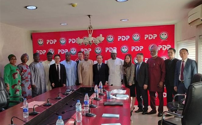 Fortalecen conexiones entre PCV y partidos políticos en Nigeria ảnh 1 Fortalecen conexiones entre PCV y partidos políticos en Nigeria ảnh 1