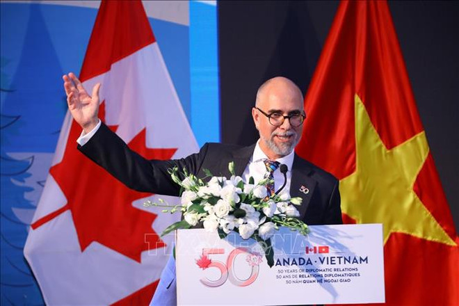 Relaciones Vietnam-Canadá experimentan “saltos cuantitativos”, califica embajador canadiense ảnh 2