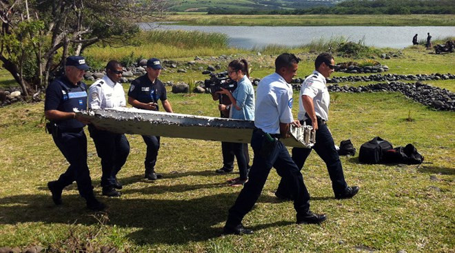 Malasia: pertrecho encontrado es probable de un Boeing 777 ảnh 1 Malasia: pertrecho encontrado es probable de un Boeing 777 ảnh 1