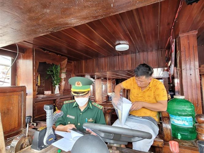 Provincia vietnamita se esfuerza por combatir pesca ilegal y delitos en mar ảnh 1 Provincia vietnamita se esfuerza por combatir pesca ilegal y delitos en mar ảnh 1