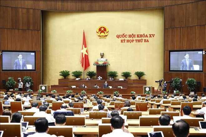 Parlamento vietnamita cierra decimoquinta jornada de trabajo del tercer periodo de sesiones ảnh 1 Parlamento vietnamita cierra decimoquinta jornada de trabajo del tercer periodo de sesiones ảnh 1