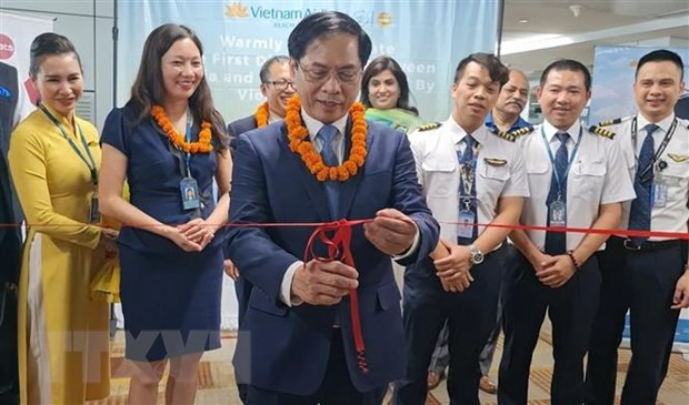 Vietnam Airlines inaugura ruta directa a la India ảnh 1