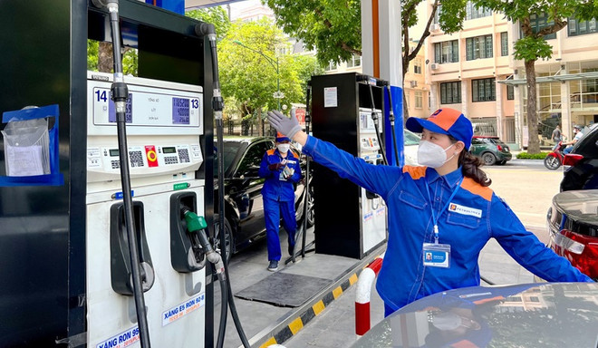 Precio de gasolina en Vietnam sigue con tendencia alcista ảnh 1 Precio de gasolina en Vietnam sigue con tendencia alcista ảnh 1