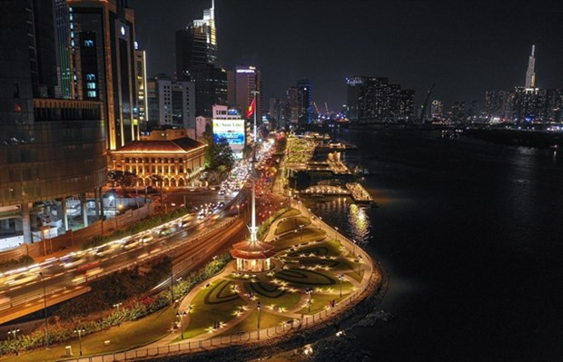 Ciudad Ho Chi Minh instalará sistema de iluminación inteligente en distritos principales ảnh 1