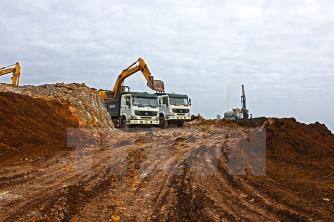 Vietnam y Laos firman acuerdo sobre explotación de mineral de hierro ảnh 1 Vietnam y Laos firman acuerdo sobre explotación de mineral de hierro ảnh 1