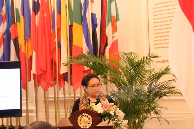 ASEAN centra política exterior indonesia, afirma Canciller ảnh 1 ASEAN centra política exterior indonesia, afirma Canciller ảnh 1