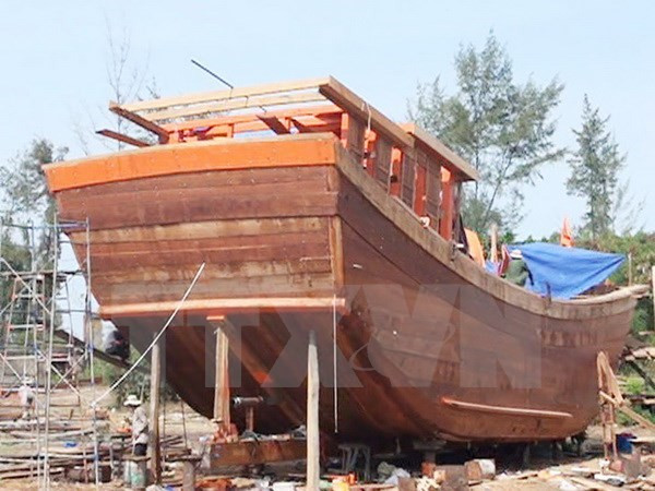 Astillero vietnamita de Phu Yen bota barco pesquero de 650 cv de potencia ảnh 1 Astillero vietnamita de Phu Yen bota barco pesquero de 650 cv de potencia ảnh 1