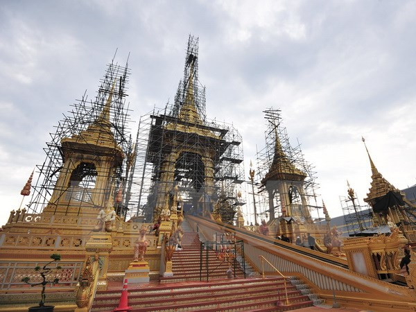 Tailandia inicia funeral de rey Bhumibol Adulyadej ảnh 1 Tailandia inicia funeral de rey Bhumibol Adulyadej ảnh 1