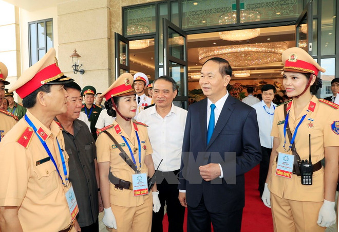 Presidente de Vietnam asiste al ensayo de próximas actividades de APEC 2017 ảnh 1 Presidente de Vietnam asiste al ensayo de próximas actividades de APEC 2017 ảnh 1