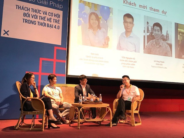 Jóvenes vietnamitas debaten sobre trabajo decente y crecimiento económico ảnh 1 Jóvenes vietnamitas debaten sobre trabajo decente y crecimiento económico ảnh 1