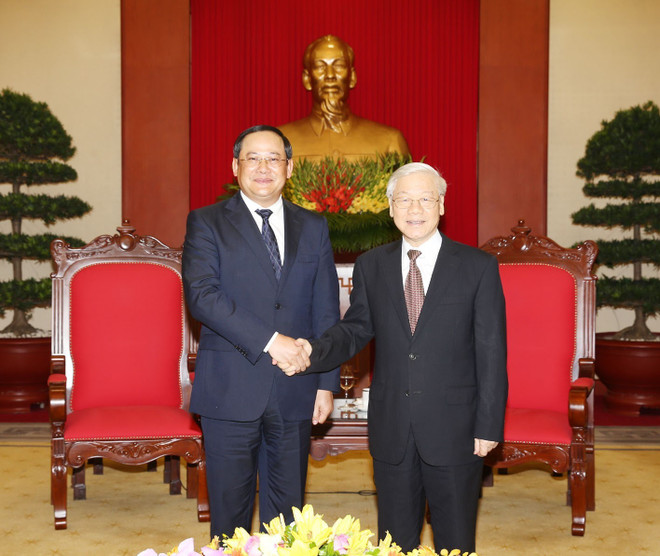 Máximo dirigente partidista de Vietnam reitera nexos con Laos ảnh 1 Máximo dirigente partidista de Vietnam reitera nexos con Laos ảnh 1