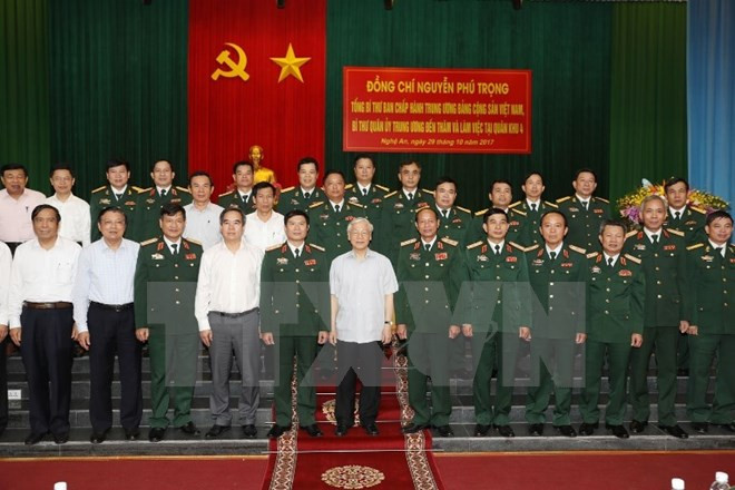 Máximo dirigente partidista de Vietnam destaca esfuerzos de Zona Militar 4 ảnh 1 Máximo dirigente partidista de Vietnam destaca esfuerzos de Zona Militar 4 ảnh 1