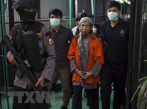 Indonesia condena a muerte al ideólogo de varios ataques terroristas ảnh 1