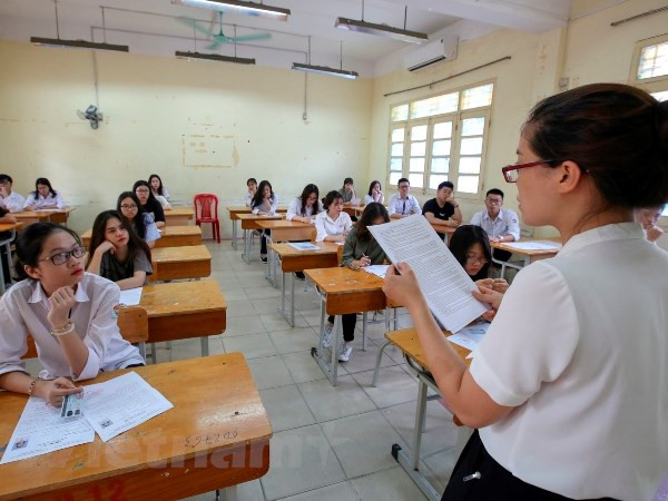 Más de 900 mil alumnos de preuniversitario inician en Vietnam pruebas finales ảnh 1 Más de 900 mil alumnos de preuniversitario inician en Vietnam pruebas finales ảnh 1